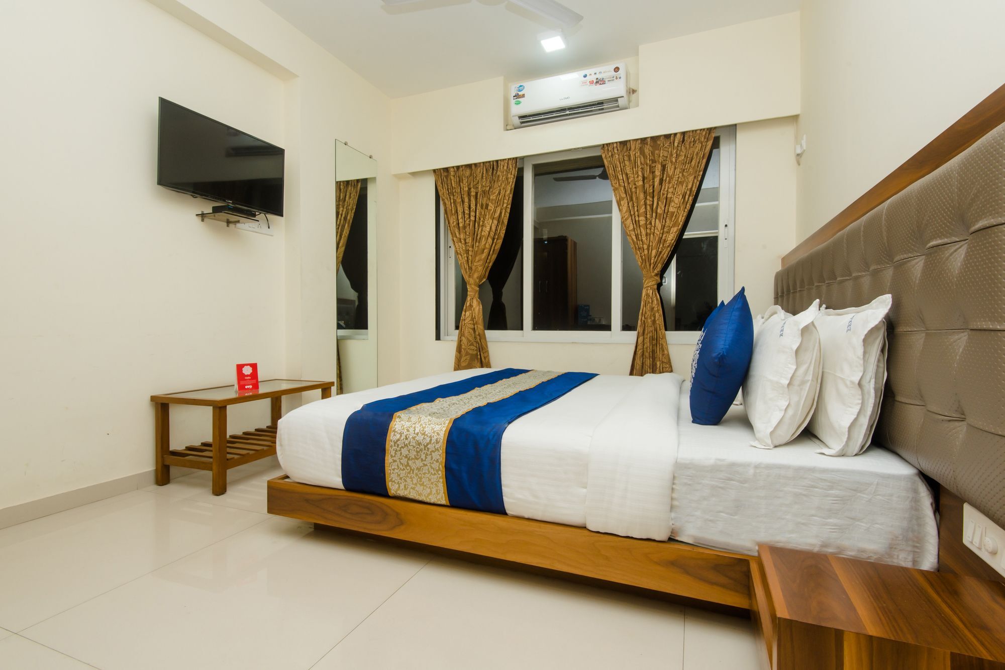 Oyo 11441 Hotel Blue Bells Residency Bombaj Zewnętrze zdjęcie